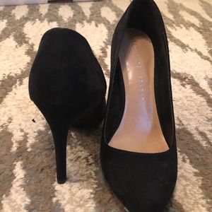 Lauren Conrad Black Pump Heels size 10